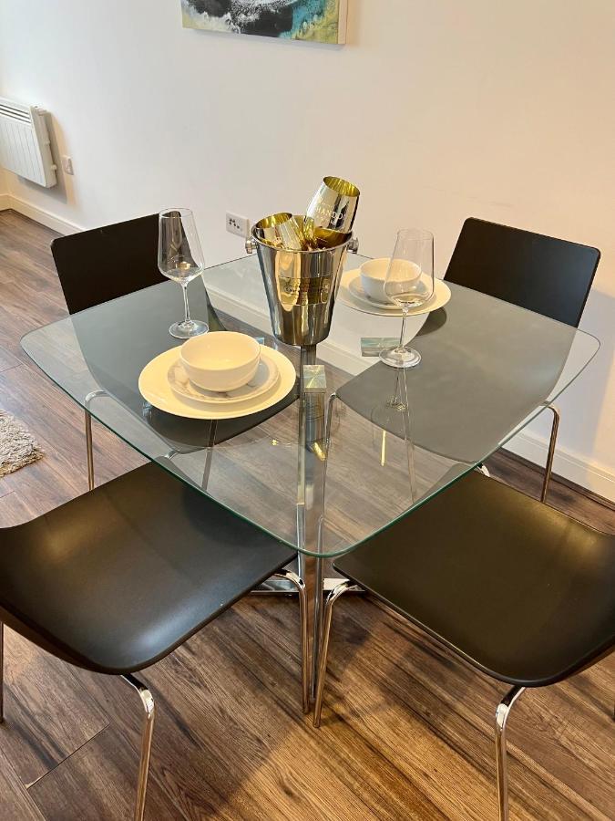 Liverpool Waterfront Apartment Exterior foto